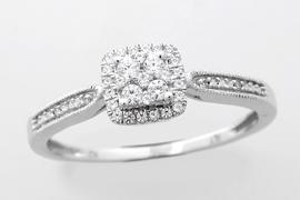 EternalDia Round Diamond Promise Cluster Ring - EternalDia