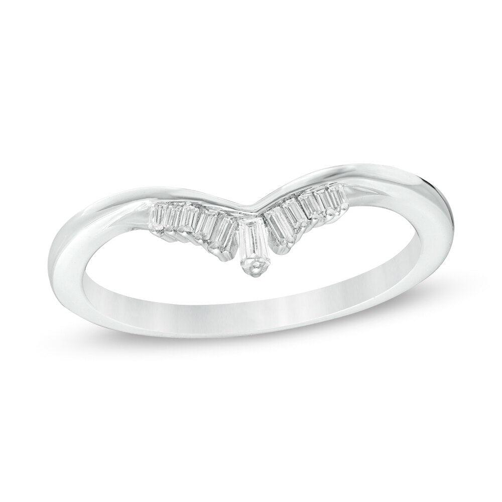 1/10 Cttw Baguette Diamond Chevron Anniversary Band in 14K White Gold (0.1 Ct, I-I2)